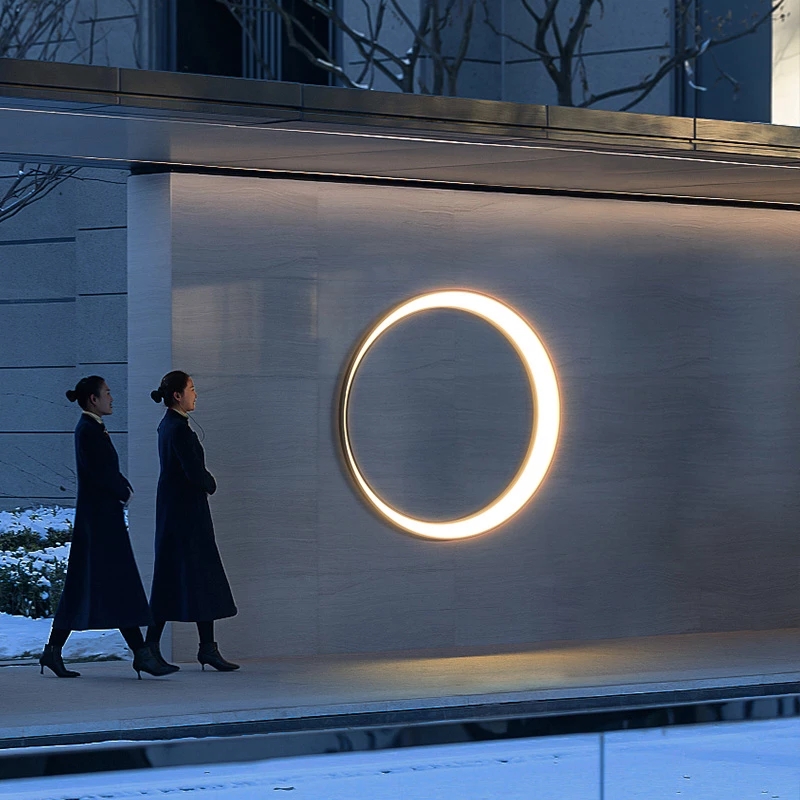 Moderne buitenlamp in maanvorm - Outdoor Lighting On House recensie en prijs